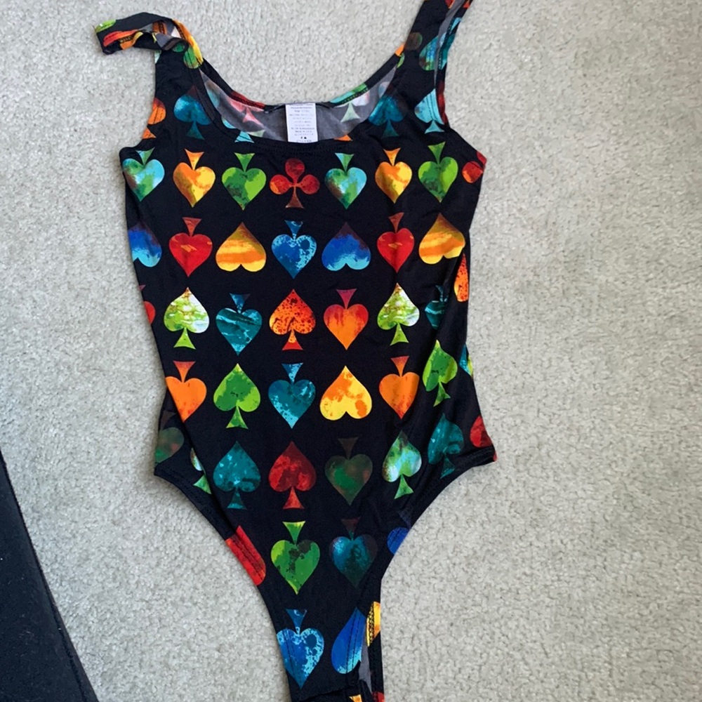 Boutique bodysuit spades hearts M